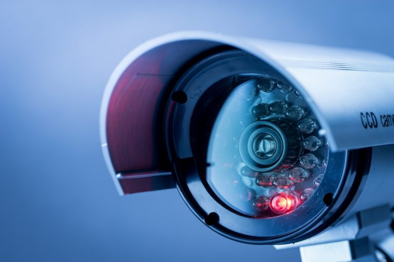 perbedaan cctv analog dengan ipc