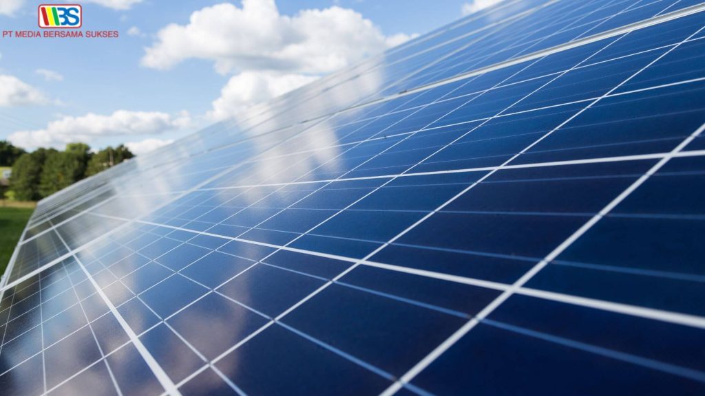 solar panel adalah